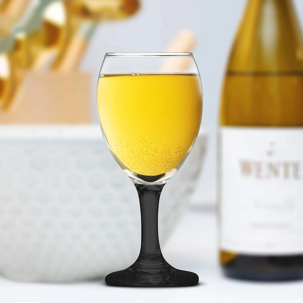 Black 8.5 Oz Wine Glasses Set O456