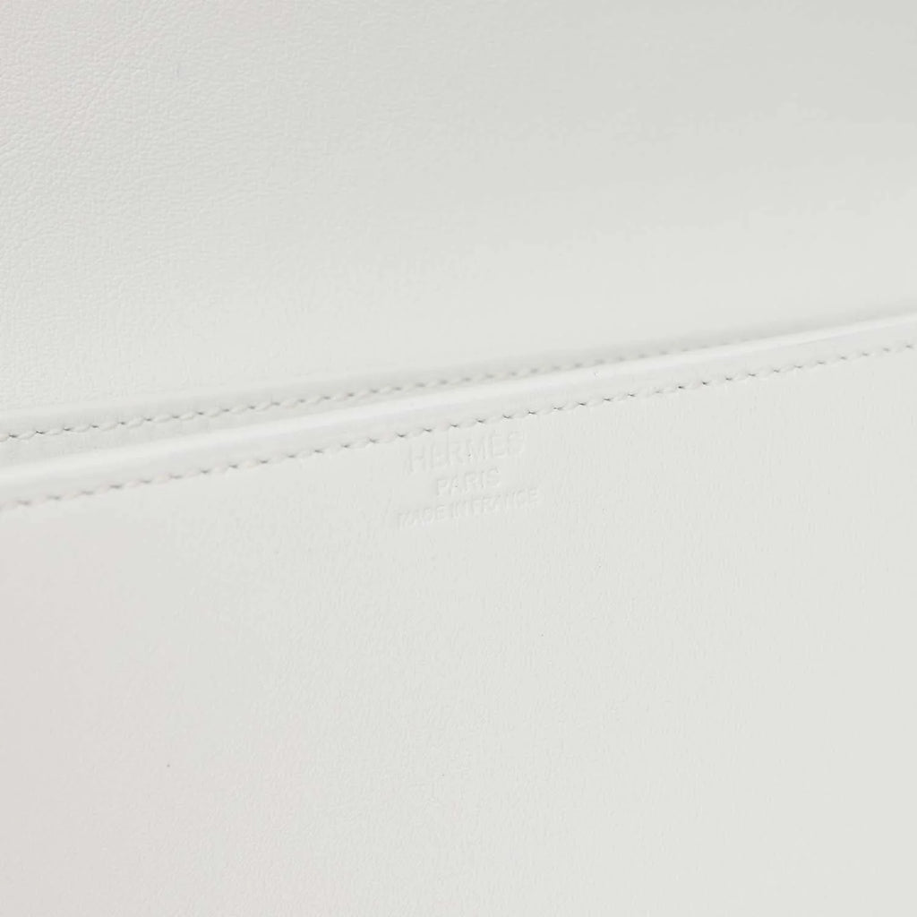 White Swift Handbag B930437