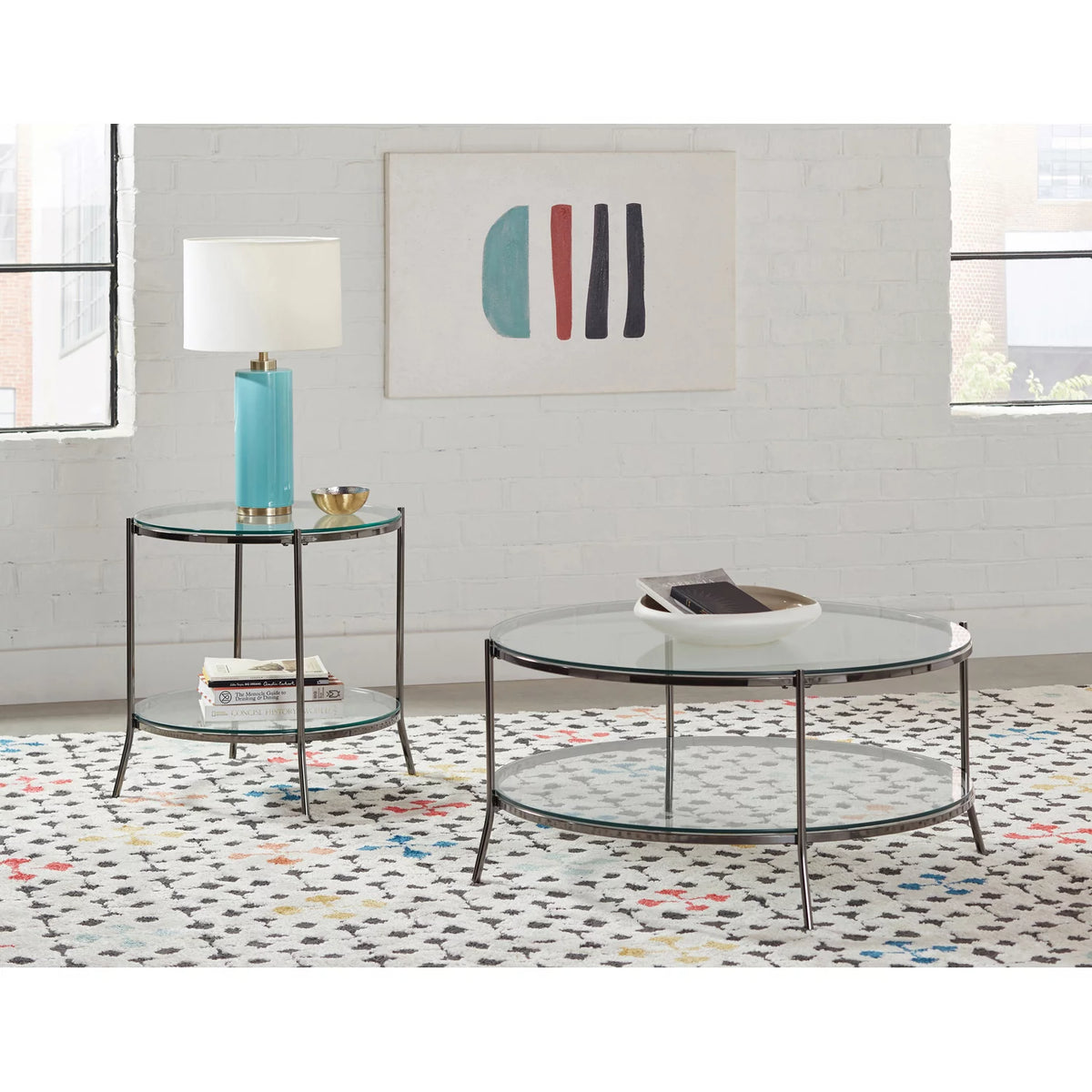 Round Glass Top End Table Y460