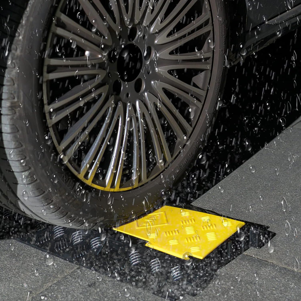 Cable Ramp PVC Rubber Cable Protector, 3 Channel, 44000lbs Capacity, Pack of 2 Q32585