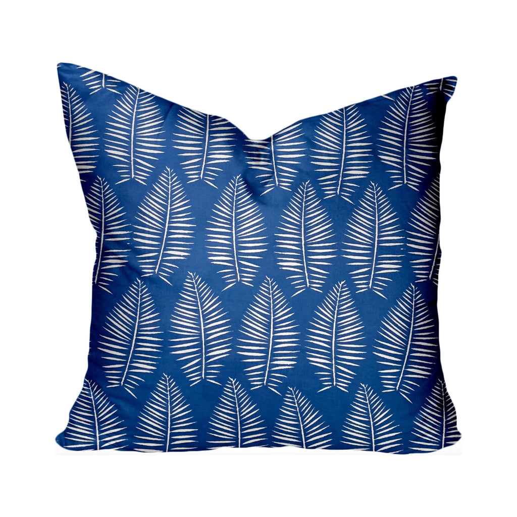 Indoor/Outdoor Soft Pillow with Zipper Cover 26 x 26 P3349