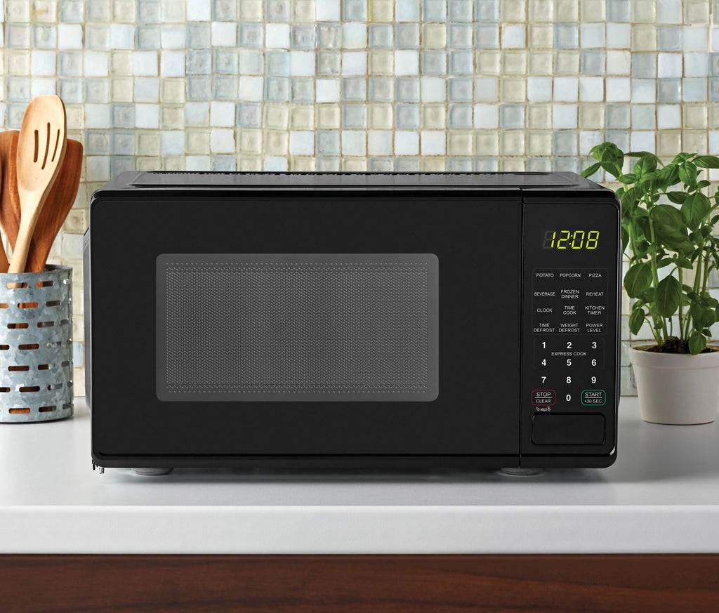 0.7 Cu ft 700 Watts Black Countertop Microwave Oven O4211