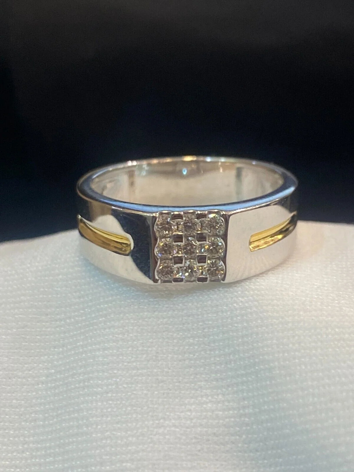 14K White Gold Diamond Wedding Band Ring S104197
