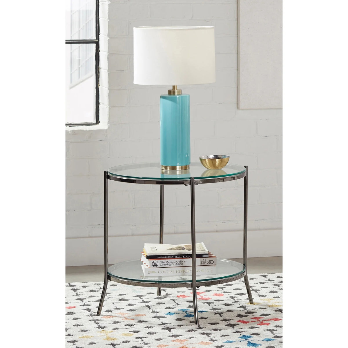 Round Glass Top End Table Y460